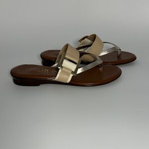 Italian Shoemakers Slide Sandals Size 9 Beige Gold Buckle Flat Slip-On Comfort